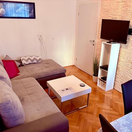 Apartment Andelina Сплит Экстерьер фото